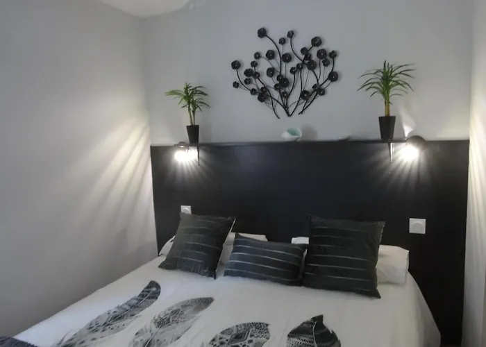 Les Cigalines Apartman *